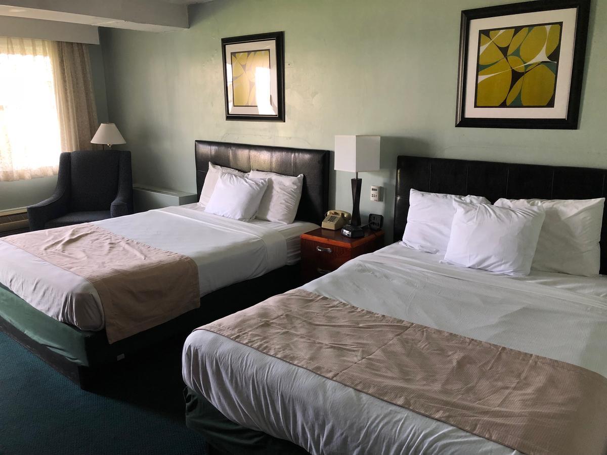 Fireside Inn & Suites Auburn Льюистон Экстерьер фото