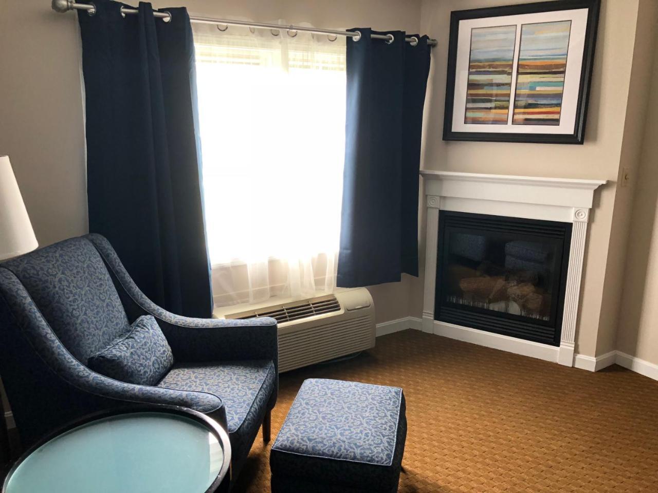 Fireside Inn & Suites Auburn Льюистон Экстерьер фото